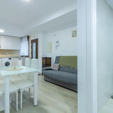 Апартаменти Jazmin. En El Centro De Cordoba. Кордова