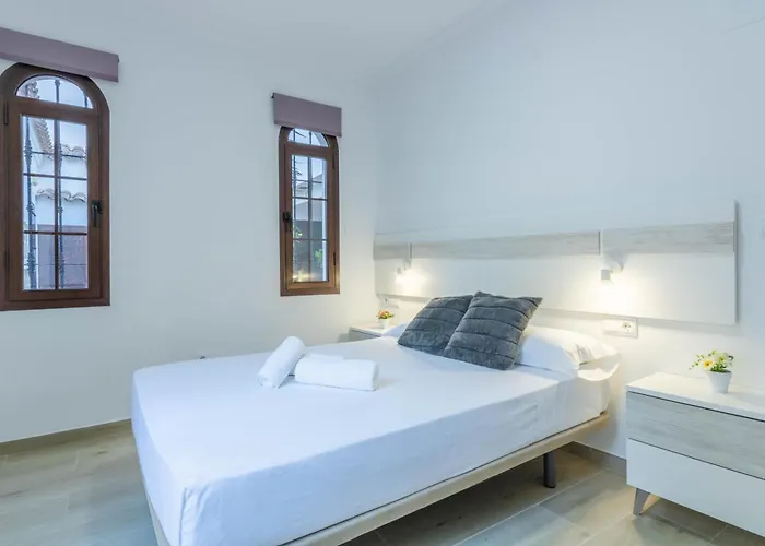 Jazmin. En El Centro De Cordoba. קורדובה